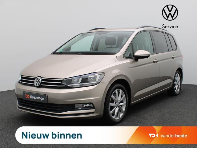 Volkswagen TOURAN 1.4 TSI Comfortline 150PK DSG Trekhaak, Achteruitrijcamera, Ergo Stoel, Navi, Stoelverwarming, Elektr. Achterklep, Alarm, Adaptieve Cruise Controle, 16" LM Velgen