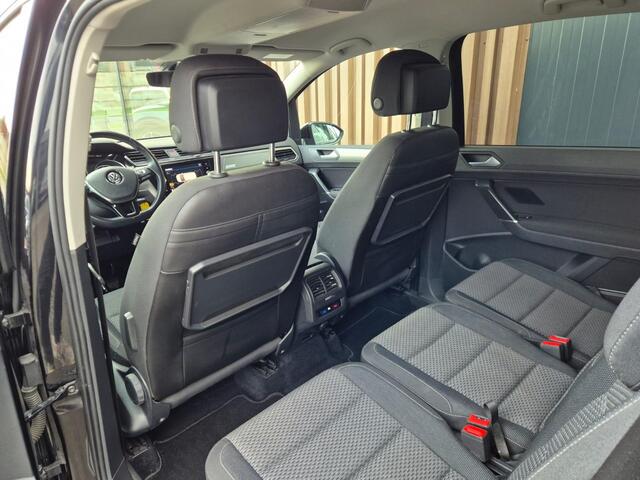 Volkswagen TOURAN 1.4 TSI DSG Comfortline 7-Per. | Navi | Camera | Stoelverw. | Cruise