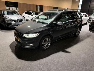 volkswagen-touran-1.4-tsi-highline-