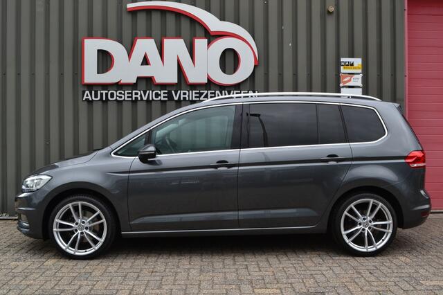 Volkswagen TOURAN 1.4 TSI DSG Highline LED/ACC/Trekhaak/Automaat