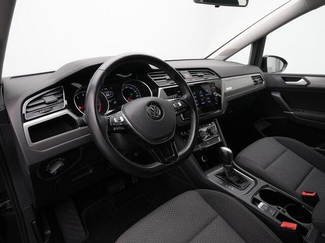 Volkswagen TOURAN 7 pers. 1.4 TSI 150 pk DSG Comfortline | Stoelverwarming | Navigatie | Adaptive Cruise | Parkeersensoren voor/achter