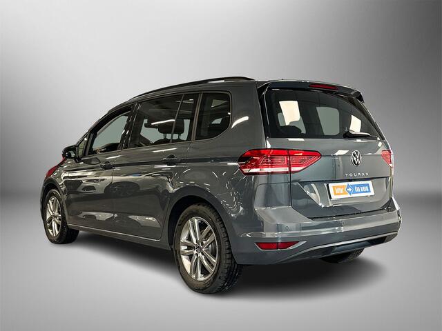 Volkswagen TOURAN 1.5 150pk TSI Highline 7p Velgen 'Salvador', 17 inch | Panoramaschuif-kanteldak | Navigatie 'Discover Media'