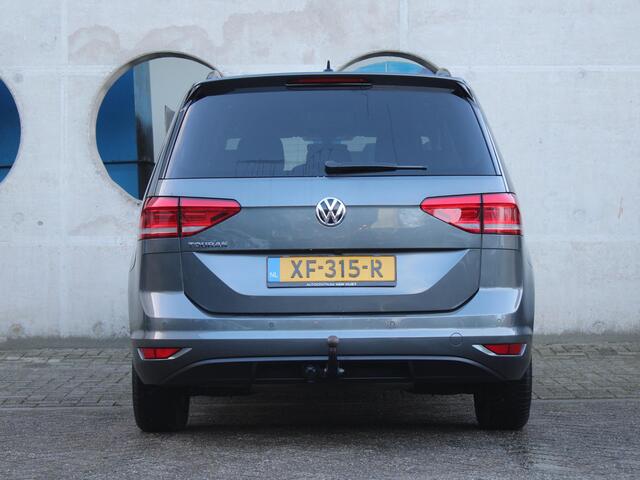Volkswagen TOURAN 1.5 TSI Comfortline | TREKHAAK | NAVIGATIE | ACHTERUITRIJCAMERA |