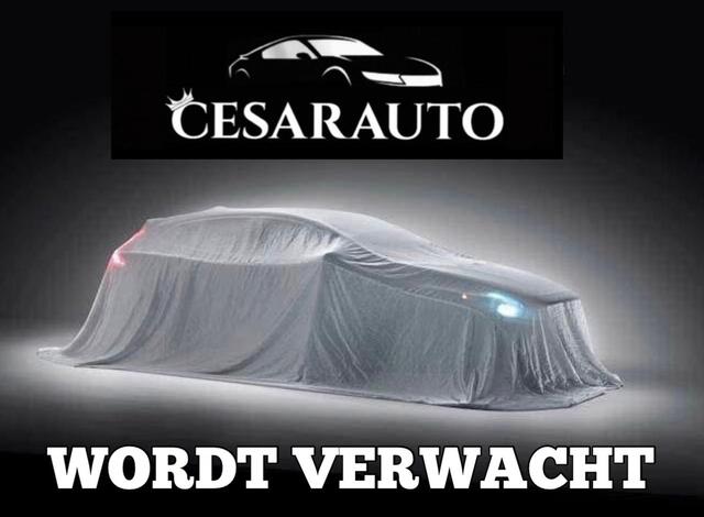 Volkswagen TOURAN 2.0 TDI SCR AUTOMAAT / 177 DKM / DEALER ONDERHOUDEN