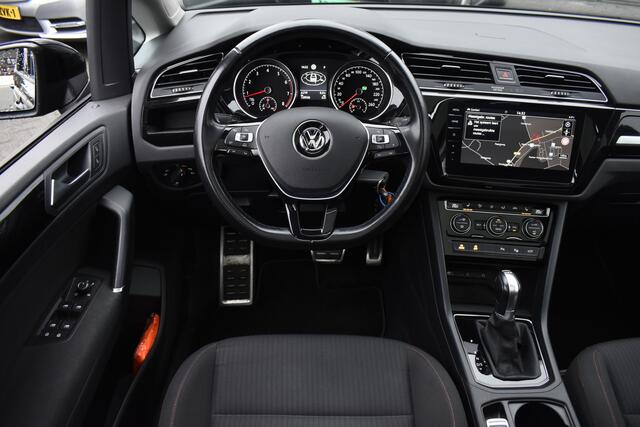 Volkswagen TOURAN 1.4 TSI Highline 7p Pano - Carplay - Cruise - Clima