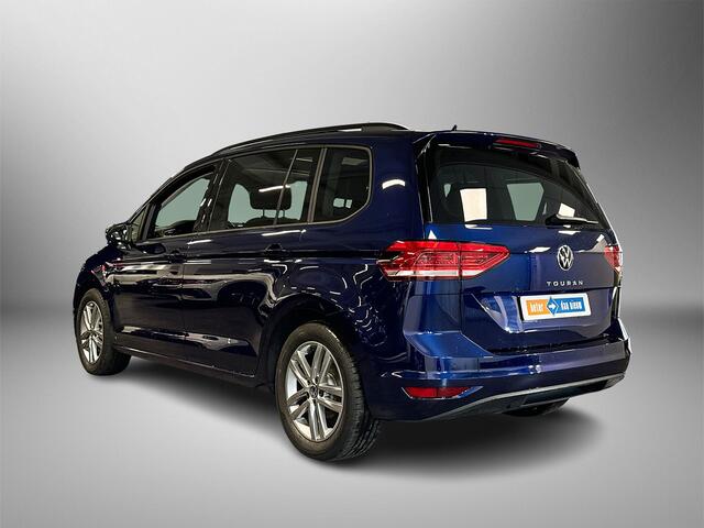 Volkswagen TOURAN 1.5 150pk TSI Highline 7p Panoramadak | Adaptive cruise control | Navigatiesysteem