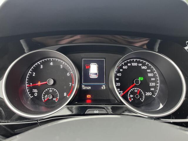 Volkswagen TOURAN 1.5 TSI Highline 7-Persoons,