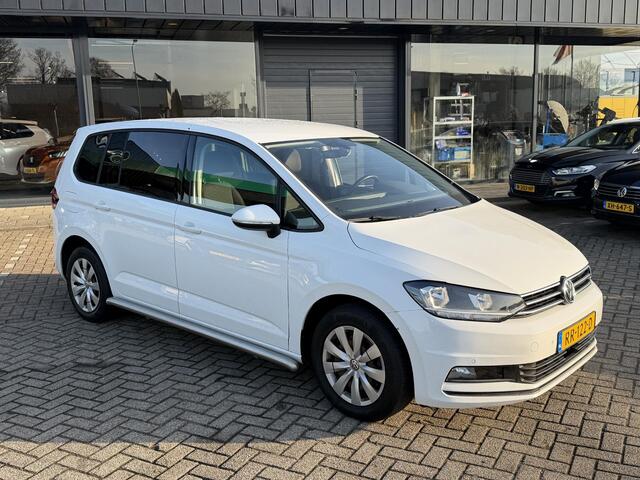 Volkswagen TOURAN 2.0 TDI SCR Comfortline AUTOMAAT | PARKEER SENSOREN | MULTIMEDIA|AIRCO ECC | CRUISE CONTROL ADAPTIVE | DEALER ONDERHOUDEN | AIRCO/ECC |