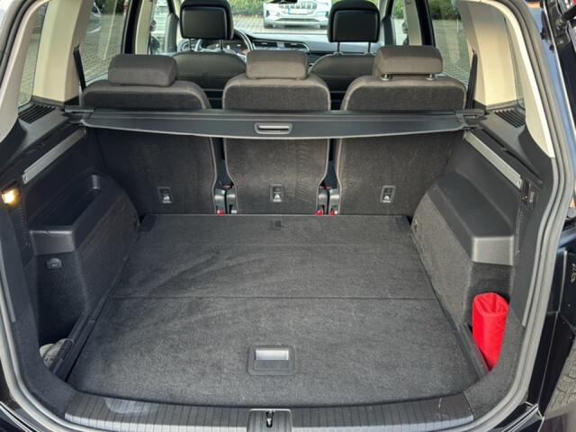 Volkswagen TOURAN 2.0 TDI DSG COMFORTLINE TREKHAAK/CAMERA/PANO/ACC/STOELVERW