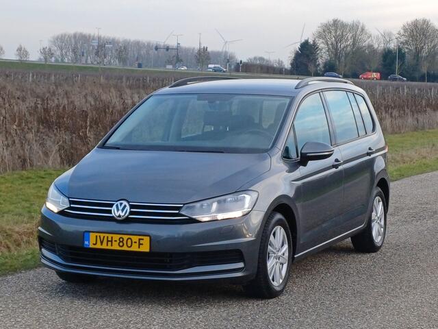 Volkswagen TOURAN 1.5 TSI Comfortline Business 7p / Cruisecontrol / Camera / Carplay