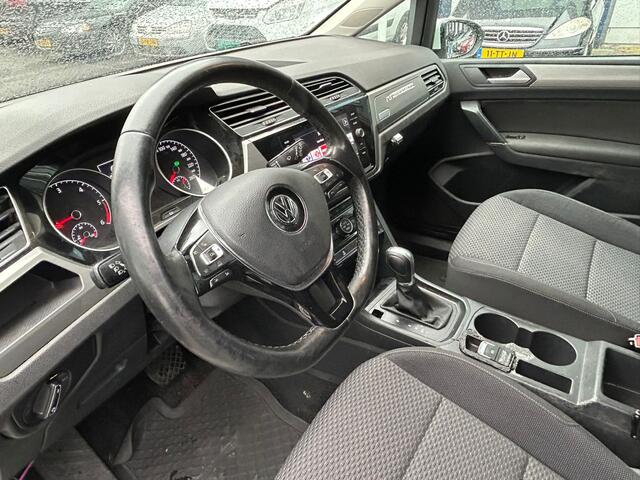 Volkswagen TOURAN 2.0 TDI SCR AUTOMAAT / DEALER ONDERHOUDEN