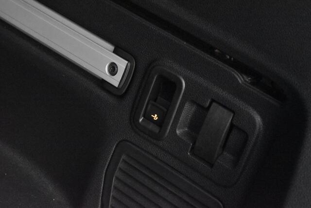 Volkswagen TOURAN 1.5 TSI Comfortline Business 7p