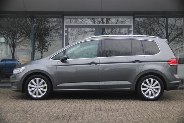 Volkswagen TOURAN 1.4 TSI Highline Business R | DSG | ACC | LED | 7 P |