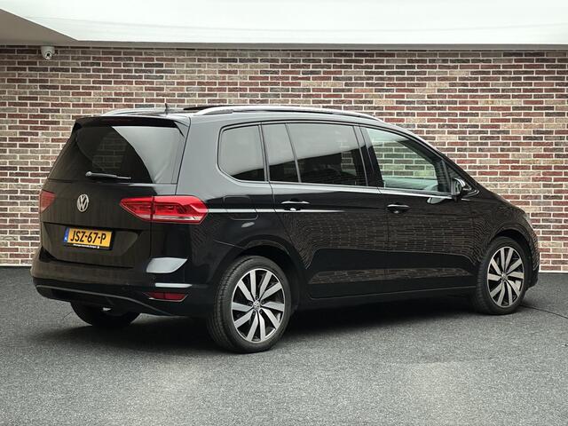 Volkswagen TOURAN 1.5 TSI 7p Panorama | Adap. Cruise | Stoel- & Stuurverwarming
