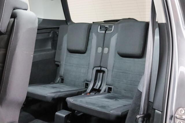 Volkswagen TOURAN 1.8 TSI Highline 7-Persoons, LED, Massage stoelen, ACC,