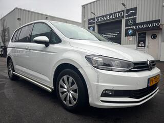 volkswagen-touran-2.0-tdi-scr-autom