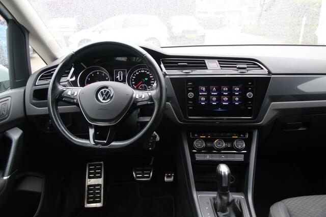 Volkswagen TOURAN United | 7-Persoons | Apple carplay | Trekhaak |