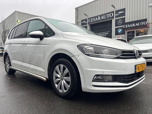 Volkswagen TOURAN 2.0 TDI SCR AUTOMAAT / DEALER ONDERHOUDEN