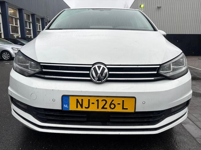 Volkswagen TOURAN 2.0 TDI SCR AUTOMAAT / DEALER ONDERHOUDEN