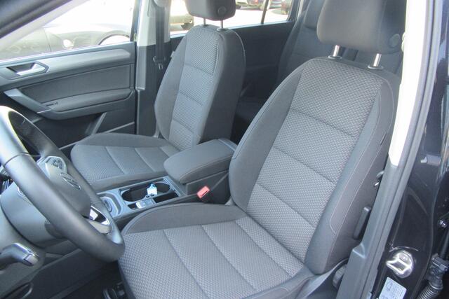 Volkswagen TOURAN 1.5 TSI Highline Business Automaat, Navi, Camera, El. Trekhaak