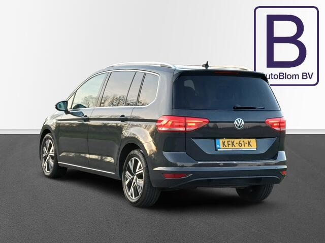 Volkswagen TOURAN 1.5 TSI Highline 5-Pers. /Camera/Cruise/Carplay/Trekh./Navi/Standkachel/