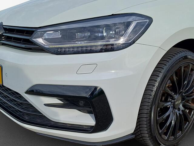 Volkswagen TOURAN 1.4 TSI Highline Business R /R-Line/Led/Camera/Carplay/Clima/Navi/18"/
