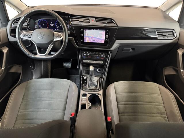 Volkswagen TOURAN 1.5 TSI Highline 7p I Automaat I Trekhaak I Adaptive Cruise I Stoelverwarming
