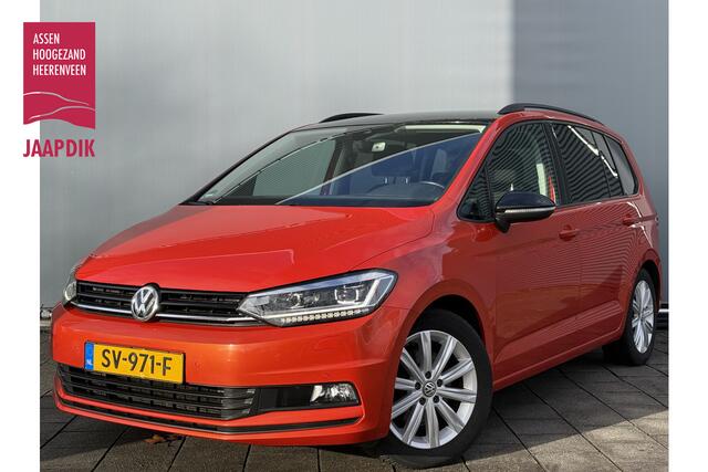 Volkswagen TOURAN BWJ 2017 | 1.8 TSI 180PK Highline Bus R AUTOMAAT | TREKHAAK | AGR | CLIMA | NAVI | CAMERA | CRUISE | STOELVERW | PDC | LICHTMETAAL