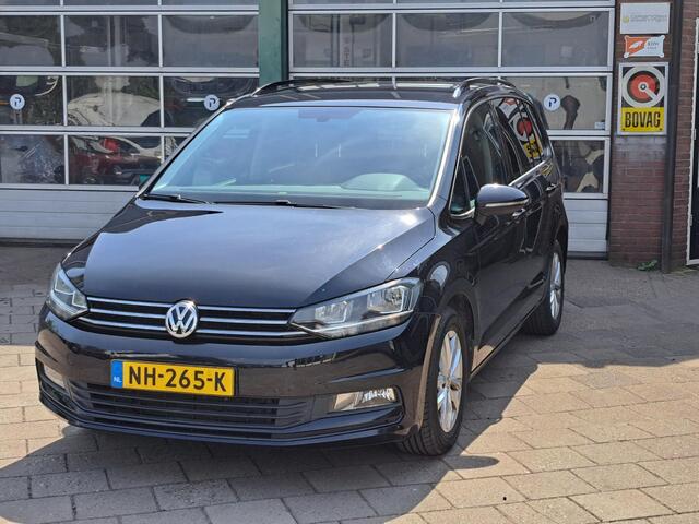 Volkswagen TOURAN 1.4 TSI Connected Series 7p/Trekhaak/Navi/AUR-cam/Ergo-stoel
