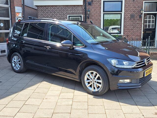 Volkswagen TOURAN 1.4 TSI Connected Series 7p/Trekhaak/Navi/AUR-cam/Ergo-stoel