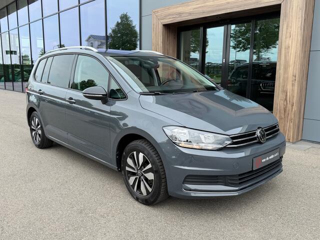 Volkswagen TOURAN 1.5 TSI 150pk Comfortline GOAL 7-persoons | Camera | Elek. klep | Navi | Rijklaar incl. garantie