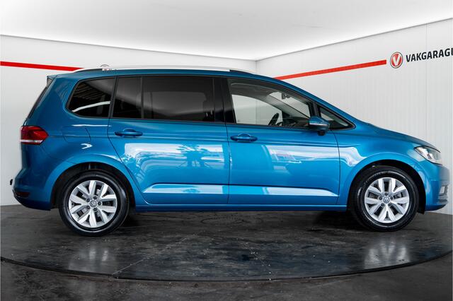 Volkswagen TOURAN 1.5 TSI Comfortline Business
