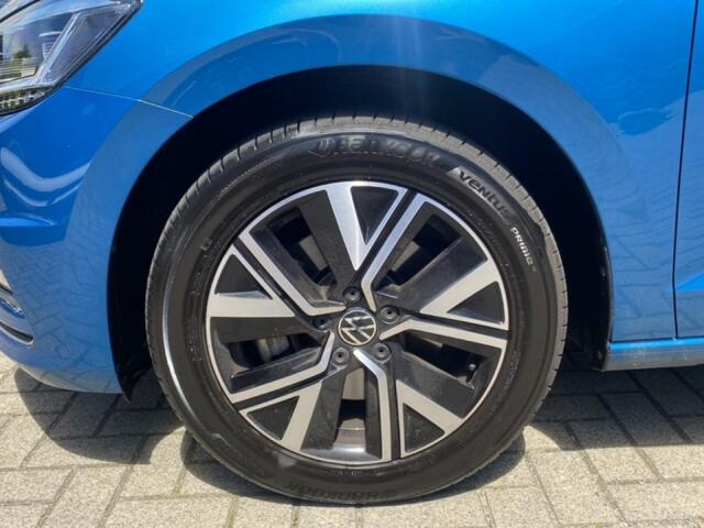 Volkswagen TOURAN 1.5 TSI DSG HIGHLINE TREKHAAK/CAMERA/ACC/CLIMA/STOELVERW
