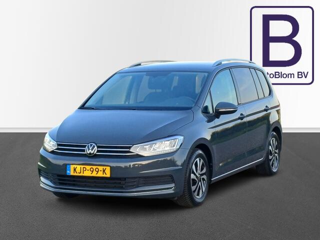 Volkswagen TOURAN 1.5 TSI Highline ACTIVE 7-Pers. /Navi/LED/Trekh./Camera/Carplay/Cruise/Clima v+a/