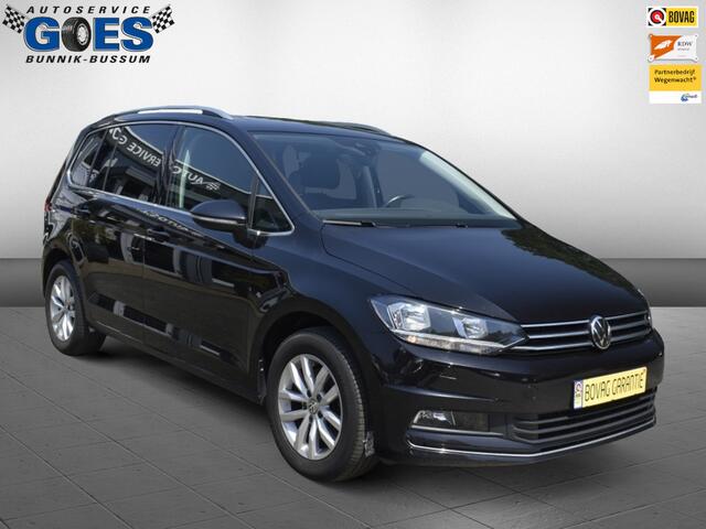 Volkswagen TOURAN III Highline BMT/Start-Stop pano/stoelverw/carplay/7 pers