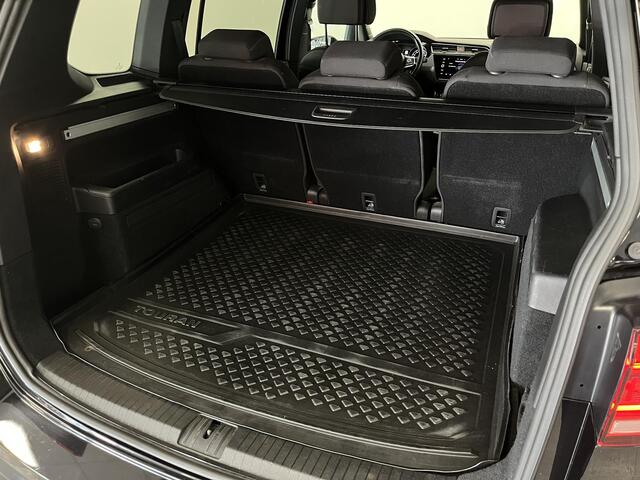 Volkswagen TOURAN 1.5 TSI Highline Business R | Trekhaak