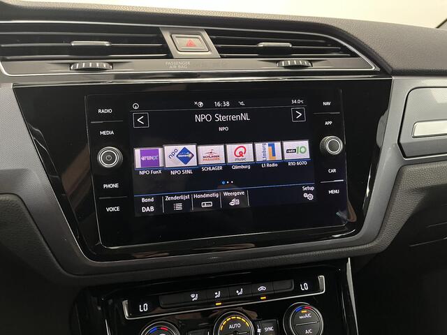 Volkswagen TOURAN 1.5 TSI Highline Business R | Trekhaak