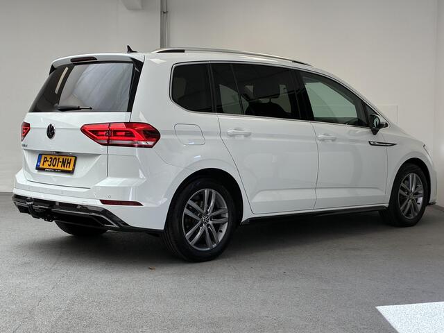 Volkswagen TOURAN 1.5 TSI Highline Business R 7p | TREKHAAK | VIRTUAL | CAMERA |