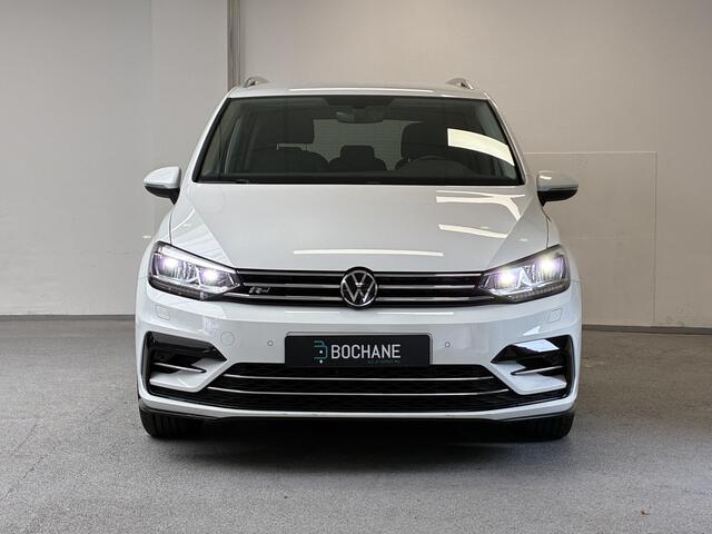Volkswagen TOURAN 1.5 TSI Highline Business R 7p | TREKHAAK | VIRTUAL | CAMERA |