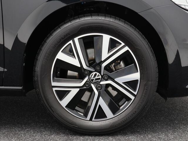 Volkswagen TOURAN 1.5 TSi 150Pk Highline 7p | Stoelverwarming | Adaptive Cruise | Camera | Climatronic | Navigatie | Carplay | 17 Inch | 30.754 Km !!