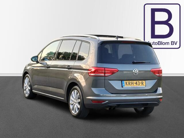 Volkswagen TOURAN 1.4 TSI Sound 7p / Trekhaak / Panodak / Carplay