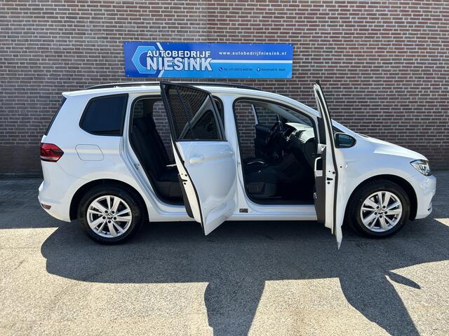 Volkswagen TOURAN 1.5 TSI Comfortline Business 7p Keyless/ACC/PDC/E-Klep/stoelverwarming