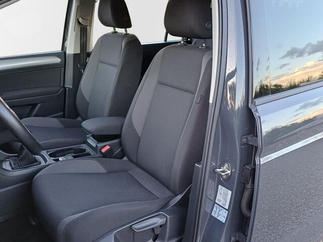 Volkswagen TOURAN TSI Comfortline 7-Pers. /Clima/Navi/Carplay/Cruise/