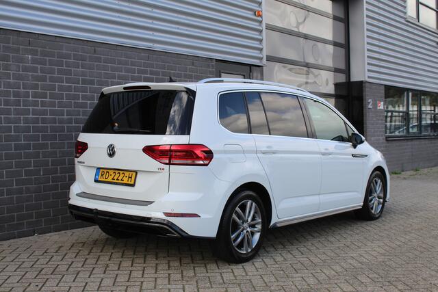 Volkswagen TOURAN 1.6 TDI SCR Highline Business R 7p / Automaat / N.A.P.