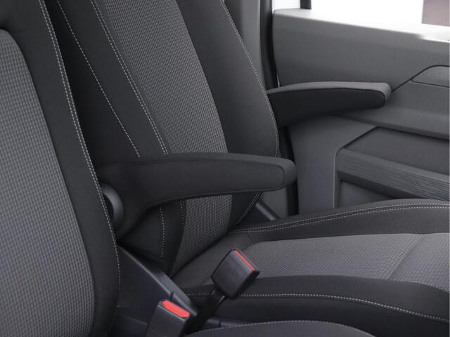 Volkswagen TRANSPORTER 2.0 TDI L1H1 28 4MOTION | BPM-vrij | 170pk automaat | Trekhaak (2750kg trekgewicht) | Camera | Cruise control |