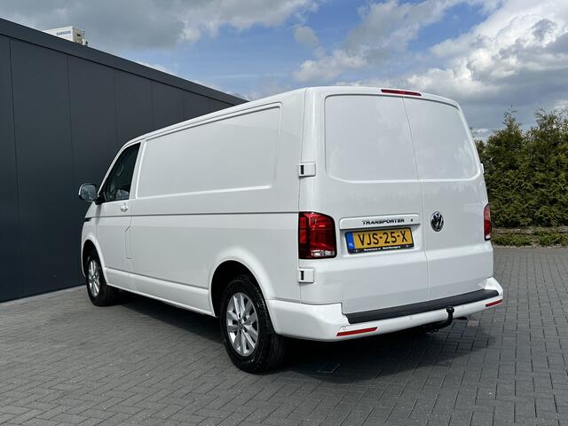 Volkswagen TRANSPORTER 2.0 TDI HIGHLINE+ / L2H1 / TREKHAAK / NAVI / CRUISE / AIRCO / PDC / APPLE CARPLAY / ANDROID