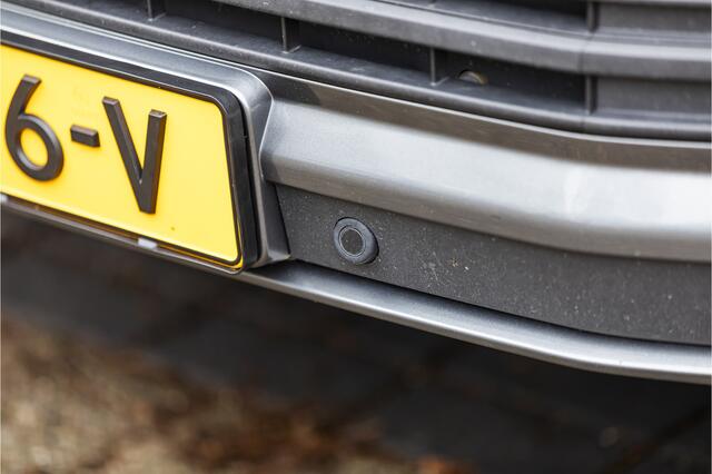 Volkswagen TRANSPORTER 2.0 TSI L1H1 Highline 2 Schuifdeuren, Trekhaak, Parkeersensoren, Apple/Android , All-in Rijklaarprijs