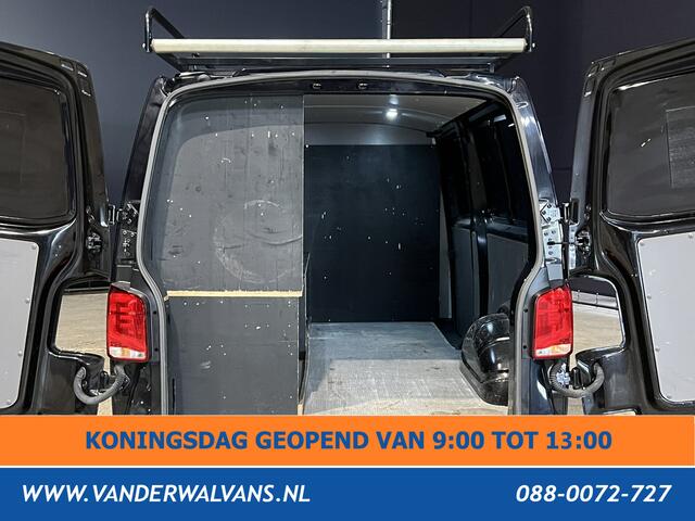 Volkswagen TRANSPORTER 2.0 TDI L2H1 inrichting Euro6 RIJKLAAR Airco | Imperiaal | Apple Carplay | Android Auto Cruisecontrol, Parkeersensoren