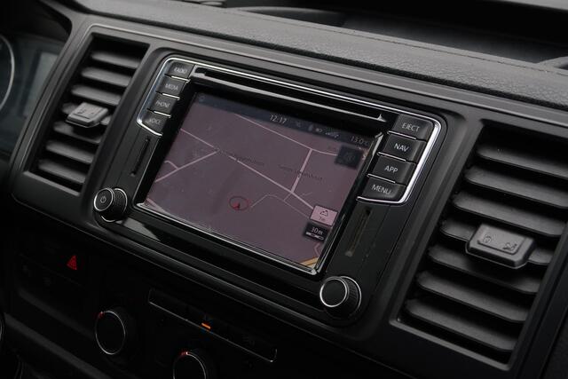 Volkswagen TRANSPORTER 2.0 TDI L1H1 Highline AUT/ LED/ ACC/ 2X DEUR/ NAVI/ AIRCO/ TREKHAAK