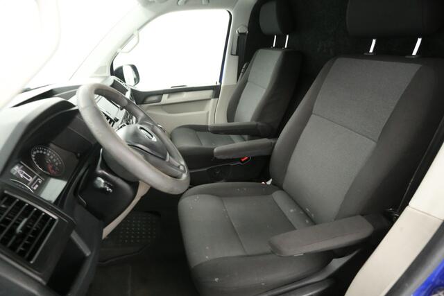 Volkswagen TRANSPORTER 2.0 TDI L2H1 140PK Glasauto Glasresteel Trekhaak Airco Cruise Carplay Navigatie Imperiaal